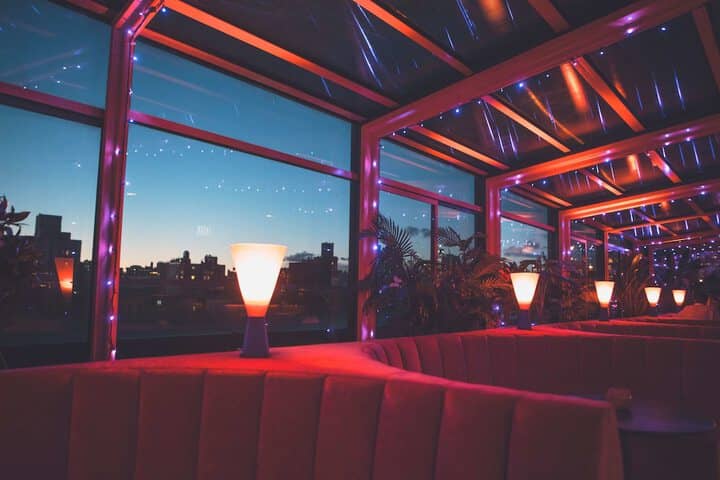 Lounge 56 of 65