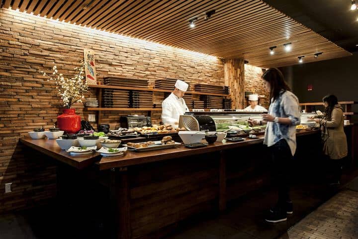 Dining 49 of 65